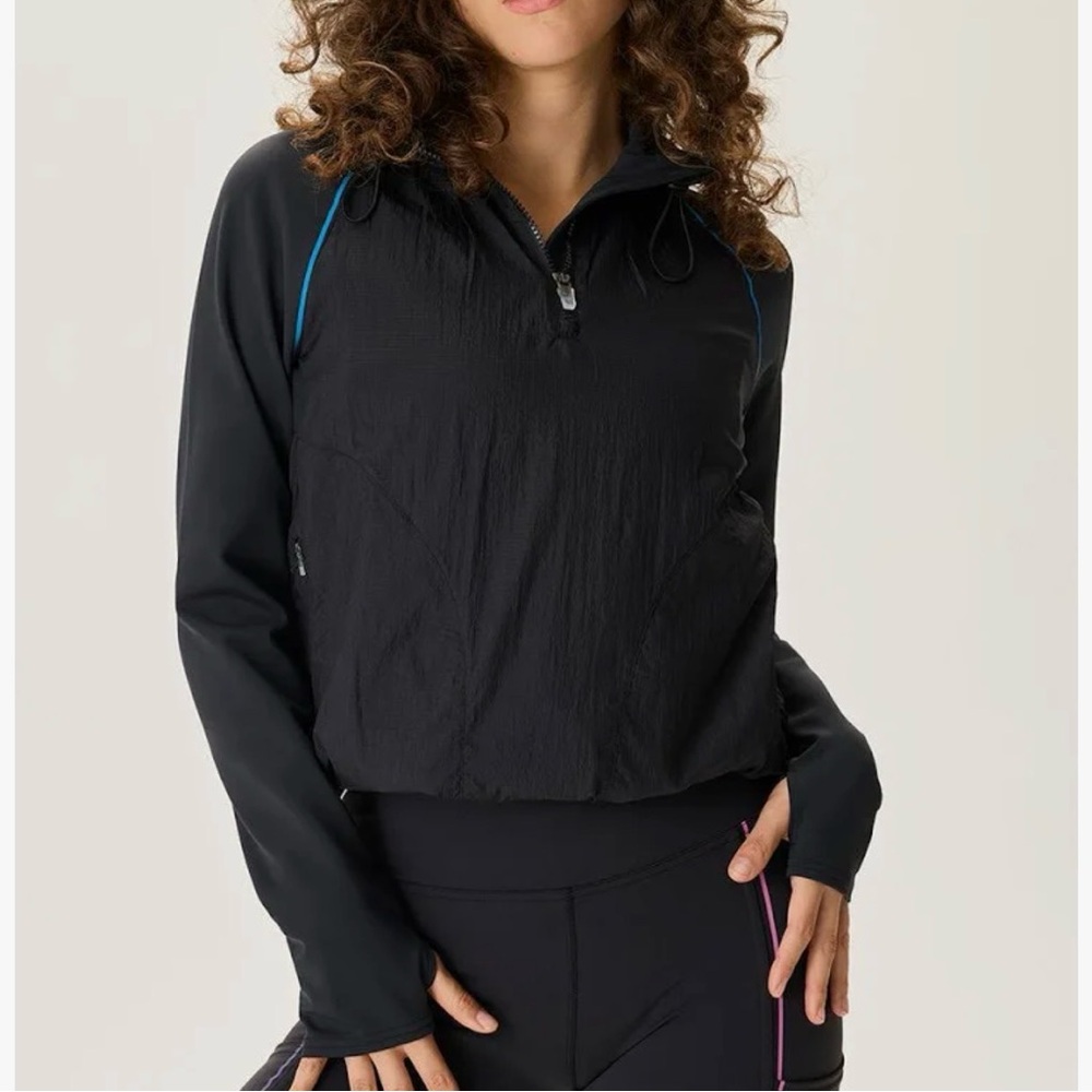 NEW Outdoor Voices Black Frostknit hoodie size M